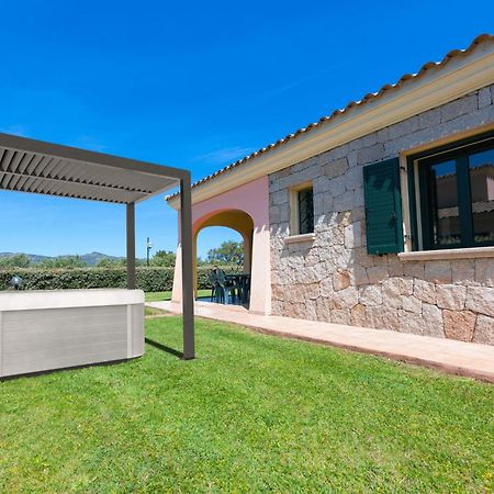 Residence Sardegnasummer Li Cuppulati San Teodoro  Luaran gambar